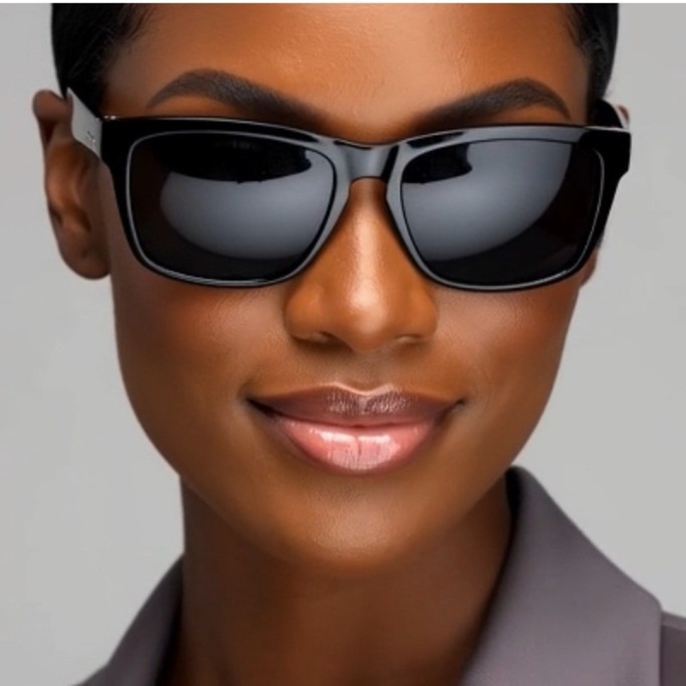 Polarized Sunglasses Womens Black Frame Square Lens UV Protection Eyewear Lentes